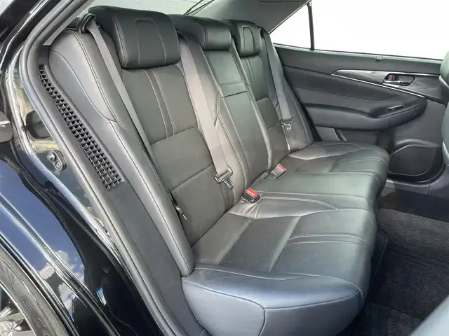 トヨタ クラウン ハイブリッド アスリートG 福岡県 2013(平25)年 9.1万km プレシャスブラックパール ムーンルーフ/純正マルチナビ/フルセグTV/CD/DVD/BT/AM/FM/バックカメラ/クルーズコントロール/前席パワーシート/前席シートヒーター＆ベンチレーション/ステアリングヒーター/シートメモリー/HIDオートライト/フォグランプ/ビルトインETC/純正AW/スペアキー1、カードキー1