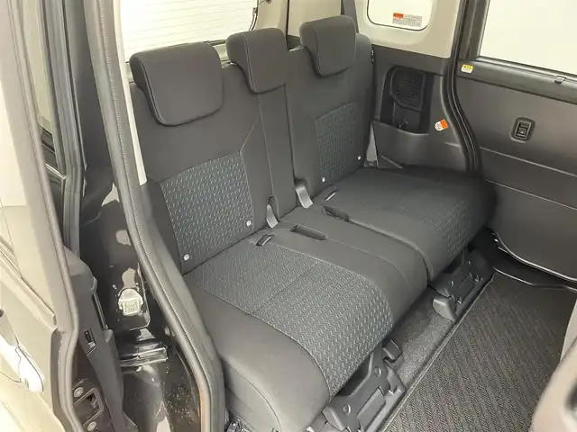 ダイハツ トール カスタムG ターボ 埼玉県 2023(令5)年 0.7万km ブラックマイカメタリック 社外ナビ/両側パワースライドドア/アダプティブクルーズコントロール/衝突被害軽減ブレーキ/車線逸脱警報/LEDヘッドライト/オートライト/オートハイビーム/前後コーナーセンサー/アイドリングストップ/電動パーキングブレーキ/オートブレーキホールド/プッシュスタート/スマートキー