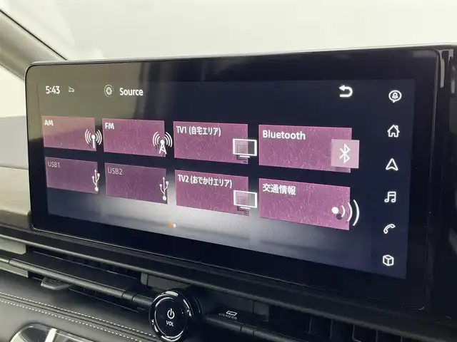 日産 セレナ e－パワー ハイウェイスター V 千葉県 2025(令7)年 0.1万km未満 プリズムホワイト 登録済未使用車/エマージェンシーブレーキ/・プロパイロット/・レーンキープアシスト/・車線逸脱警報システム/・ブラインドスポットモニター/・クリアランスソナー/純正12.3インチコネクティッドナビ/・USB/Bluetooth/フルセグTV/・アラウンドビューモニター/・ビルトインETC2.0/・インテリジェントルームミラー/両側電動ドア/革巻きステアリング/・ステアリングスイッチ/電子パーキング/・ブレーキホールド/ハーフレザーシート/左右独立エアコン/置くだけ充電/オートライト/・オートマチックハイビーム/・LEDヘッドライト/・LEDフォグランプ/純正16インチAW/電動格納ウインカーミラー/プッシュスタート/・スマートキー/・スペアキー/取扱説明書、新車時保証書