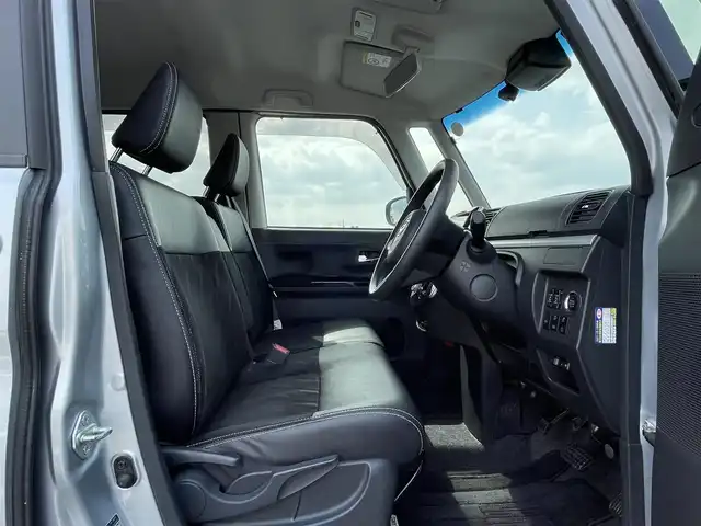 ダイハツ タント カスタムX トップED VS SAⅢ 千葉県 2019(令1)年 2.3万km ブライトシルバーメタリック 純正８型ナビ/フルセグ/DVD/CD/BT/USB/全方位カメラ・ETC/ドライブレコーダー（前方のみ）/運転席シートヒーター/両側パワースライドドア/スマートアシストIII/レーンキープアシスト/LEDヘッドライト/フォグライト/純正14インチアルミホイル/プッシュエンジンスタート/アイドリングストップ/フロアマット/ドアバイザー/スペアキーｘ１/スタットレスセット積み込み/（タイヤ溝5部山）