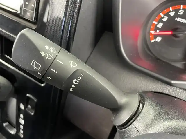 トヨタ ルーミー G－T 大分県 2018(平30)年 9.5万km レーザーブルークリスタルシャイン 純正ナビ/（フルセグ/CD/DVD/Bluetooth）　/ＥＴＣ　　/スマートアシスト/・衝突軽減ブレーキ/・誤発進抑制機能/・車線逸脱警報機能/両側パワースライドドア/DNシートヒーター/クルーズコントロール/ステアリングスイッチ/アイドリングストップ/オートライト　/ＬＥＤヘッドライト/スマートキー/プッシュスタート/電動格納ミラー