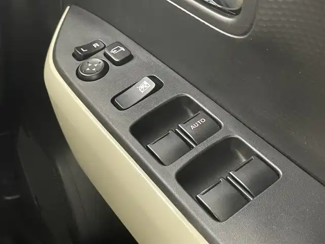 スズキ クロスビー HYBRID MZ 茨城県 2019(令1)年 4.4万km スーパーブラックパール 3トーンコーディネート 純正8型ナビ/全方位カメラ/フルセグ/衝突被害軽減ブレーキ/車線逸脱抑制装置/クルーズコントロール/オートマチックハイビーム/クリアランスソナー/ETC/ドラレコ/シートヒーター/純正16インチAW/LEDヘッドライト/スマートキー