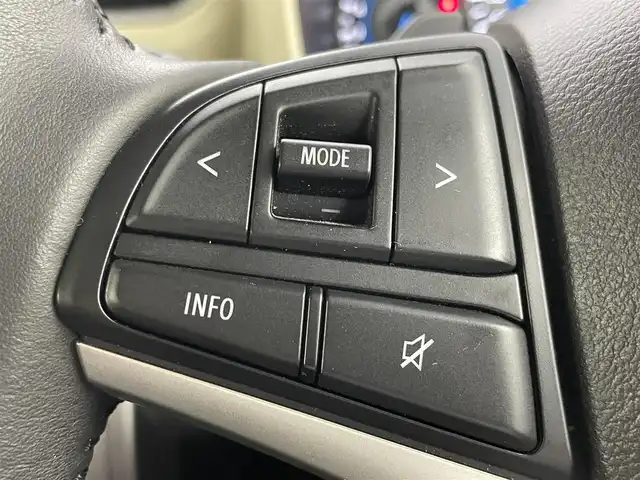スズキ クロスビー HYBRID MZ 茨城県 2019(令1)年 4.4万km スーパーブラックパール 3トーンコーディネート 純正8型ナビ/全方位カメラ/フルセグ/衝突被害軽減ブレーキ/車線逸脱抑制装置/クルーズコントロール/オートマチックハイビーム/クリアランスソナー/ETC/ドラレコ/シートヒーター/純正16インチAW/LEDヘッドライト/スマートキー