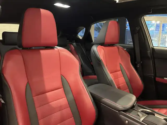 レクサス ＮＸ 300h Fスポーツ 道央・札幌 2019(平31)年 2.4万km ソニッククォーツ TRDエアロ＋マフラー/TRD19インチ鍛造AW/ムーンルーフ/ヘッドアップディスプレイ/マークレビンソンプレミアムサラウンド/パノラミックビューモニター/パーキングサポートブレーキ/アクセサリーコンセントAC100V/1500W/ブラインドスポットモニター＋RCTA/三眼フルLEDヘッドランプ＋AHS/ 　＋寒冷地仕様/おくだけ充電/ルーフレール/後席6：4分割電動リクライニング/オーナメントパネル本アルミ名栗調仕上げ