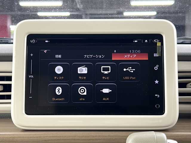 スズキ ラパン X 愛知県 2017(平29)年 4.3万km シフォンアイボリーメタリック ワンオーナー/禁煙車/純正7インチナビ/（CD/DVD/Bluetooth/フルセグTV/USB)/全方位カメラ/スズキセーフティサポート/・衝突軽減ブレーキ/・レーンキープアシスト/・オートマチックハイビーム/・誤発進抑制機能/ETC/ドライブレコーダー/シートヒーター/ベンチシート/LEDヘッドライト/純正14インチアルミホイール/純正フロアマット/アイドリングストップ/横滑り防止装置/スマートキー/スペアキー有/プッシュスタート