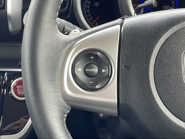 ホンダ Ｎ ＢＯＸ カスタム G ターボ Lパッケージ 島根県 2015(平27)年 5.4万km スマートブラック 〇純正ナビ/〇フルセグTV/〇バックカメラ/〇ETC/〇ドライブレコーダー/〇パワースライドドア（両側）/〇アイドリングストップシステム/〇クルーズコントロール/〇HIDヘッドランプ/〇オートライト/〇純正15インチアルミ/〇オートエアコン/〇革巻きステアリング/〇ステアリングスイッチ/〇パドルシフト/〇合皮/ファブリックコンビシート/〇シートヒーター/〇スマートキーシステム/〇ターボ/〇禁煙車