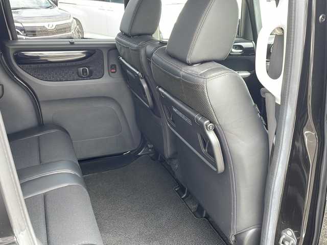 ホンダ Ｎ ＢＯＸ カスタム G ターボ Lパッケージ 島根県 2015(平27)年 5.4万km スマートブラック 〇純正ナビ/〇フルセグTV/〇バックカメラ/〇ETC/〇ドライブレコーダー/〇パワースライドドア（両側）/〇アイドリングストップシステム/〇クルーズコントロール/〇HIDヘッドランプ/〇オートライト/〇純正15インチアルミ/〇オートエアコン/〇革巻きステアリング/〇ステアリングスイッチ/〇パドルシフト/〇合皮/ファブリックコンビシート/〇シートヒーター/〇スマートキーシステム/〇ターボ/〇禁煙車