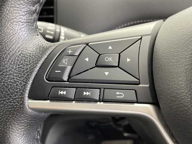 日産 セレナ e－パワー ハイウェイスター V 千葉県 2019(平31)年 4万km ブリリアントホワイトパール セーフティパックB/・エマージェンシーブレーキ/・車線逸脱防止アシスト/・踏み間違い防止機能/・インテリジェントパーキングアシスト/・標識検知機能/・ふらつき警報/純正メモリーナビ/・フルセグTV/・Bluetoothオーディオ接続/全方位カメラ/デジタルインナーミラー/両側パワースライドドア/スマートキー/LEDヘッドライト/前後コーナーセンサー