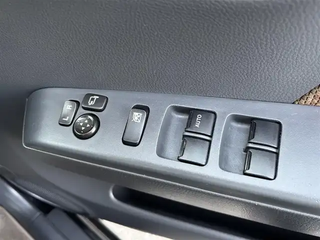 日産 モコ 宮城県 2013(平25)年 5.5万km ダークレディッシュブラウンパール/ガングレーM 登録時走行距離54215km/社外SDナビ【フルセグ・BT・CD】地図SD無し/ドラレコ搭載ルームミラー/ターボ/ドアバイザー/ウィンカーミラー