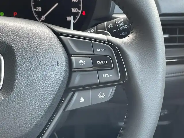 ホンダ ＷＲ－Ｖ Z+ 東京都 2025(令7)年 0.1千km クリスタルブラックパール 登録済未使用車/純正コネクトナビ/バックモニター/衝突軽減/路外逸脱抑制機能/パーキングセンサー/アダプティブクルーズコントロール/ステアリングスイッチ/横滑り抑制機能/スマートキー/オートエアコン
