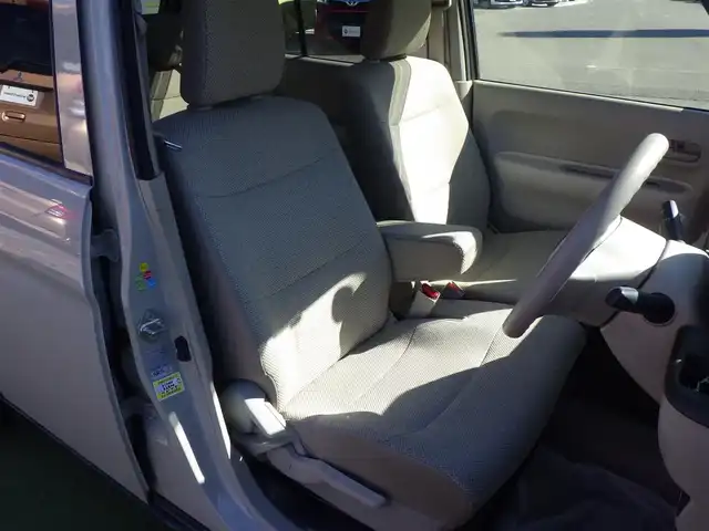 スズキ ラパン L 千葉県 2015(平27)年 2.9万km フォーンベージュM スズキセーフティサポート/アイドリングストップ/純正メモリーナビ/地デジTV/【DVD/CD再生機能　Bluetooth接続】/運転席シートヒーター/携帯リモコン