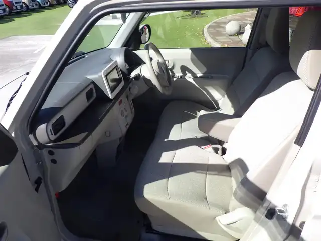 スズキ ラパン L 千葉県 2015(平27)年 2.9万km フォーンベージュM スズキセーフティサポート/アイドリングストップ/純正メモリーナビ/地デジTV/【DVD/CD再生機能　Bluetooth接続】/運転席シートヒーター/携帯リモコン