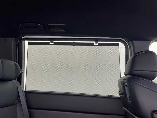 ホンダ ステップワゴン スパーダ eHEV 岐阜県 2025(令7)年 0.1千km プラチナホワイトパール 登録済み未使用車/純正11.4インチナビゲーション【LXM-247VFLi】/AppleCarplay /Android Auto/Bluetooth /CD DVD/フルセグテレビ/AM FM/SD/USB/革巻きステアリング/ステアリングリモコン/パドルシフト/メモリー機能付きパワーバックドア/ハーフレザーシート/シートヒーター(D/N席)/ ２列目シートオットマン/全列USBチャージャー付/両側パワースライドドア/LEDヘッドライト/ヘッドライトレベライザー/オートハイビーム/アダプティブドライビングビーム/スマートキー/プッシュスタート/スペアキー有/ホンダセンシング/先行車発進お知らせ機能/歩行者事故低減ステアリング/路外逸脱抑制機能/標識認識機能/渋滞追従機能付アダプティブクルーズコントロール（ACC）/車線維持支援システム（LKAS）/トラフィックジャムアシスト（渋滞運転支援機能）/ブラインドスポットインフォメーション/誤発進抑制機能/後方誤発進抑制機能/近距離衝突軽減ブレーキ/アクセル抑制機能/パーキングセンサーシステム/後退出庫サポート/減速セレクター