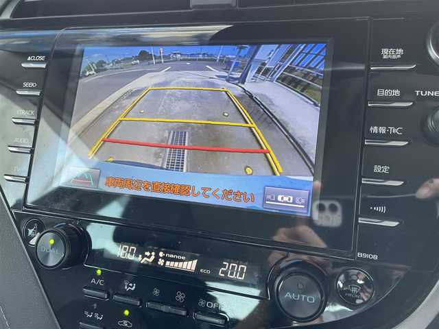 トヨタ カムリ WSレザーパッケージ 佐賀県 2019(令1)年 6.9万km プラチナホワイトパールマイカ 黒革シート/純正8インチSDナビ/・フルセグTV/CD/DVD/BD/SD/USB/Bluetooth/バックカメラ/前方ドライブレコーダー/ビルトインETC2.0/ヘッドアップディスプレイ/電子パーキングブレーキ/AUTO HOLD機能/D＋N席パワーシート/シートヒーター/ISOFIX対応/パドルシフト/革巻きステアリング/ステアリングリモコン/純正18インチアルミホイール/純正LEDヘッドライト/純正LEDフォグライト/純正フロアマット/トヨタセーフティセンス/・レーダークルーズコントロール/・プリクラッシュセーフティ/・レーンディパーチャーアラート/・ブラインドスポットモニター/・クリアランスソナー/・リヤクロストラフィックアラート/・タイヤ空気圧警報システム
