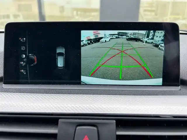 ＢＭＷ ３２０ｄ ツーリング Mスポーツ 石川県 2017(平29)年 6万km 白 純正ナビ　/バックカメラ　/Ｂｌｕｅｔｏｏｔｈ　/クルーズコントロール　/パドルシフト　/スマートキー　/プッシュスタート　/パワーシート（前席）/キセノンライト　/フロアマット