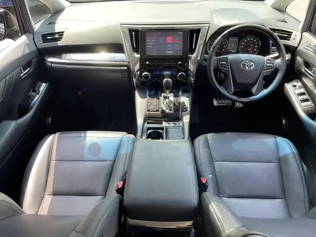 トヨタ アルファード S Cパッケージ 滋賀県 2020(令2)年 4.7万km ブラック 純正9型ナビ/Bluetooth/TV/モデリスタエアロ（前後）/トヨタセーフティーセンス/レーダークルーズコントロール/ブラインドスポットモニター/プリクラッシュセーフティシステム/レーンディパーチャーアラート/オートマチックハイビーム/レーンキープアシスト/後席モニター/デジタルインナーミラー/シートヒーター/パワーシート/ステアリングヒーター/両側パワースライドドア/電動リアゲート/前後ドライブレコーダー/後席オットマン