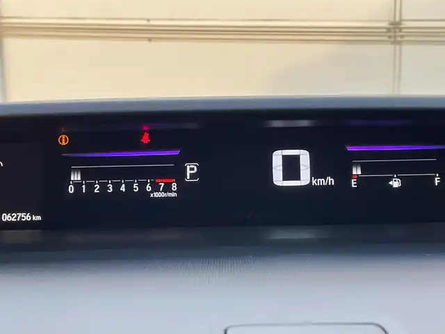 ホンダ ステップワゴン スパーダ ホンダセンシング 岩手県 2018(平30)年 6.3万km オブシダンブルーパール ターボ　純正８型ナビ　バックＣ　フルセグ　ＤＶＤ再生　ＨＤＭＩ　Ｂｌｕｅｔｏｏｔｈ　レーダークルーズ　ワイパーデアイサー　両側電動スライド　純正１６ＡＷ　ヒーター付電格ミラー　オートＬＥＤライト