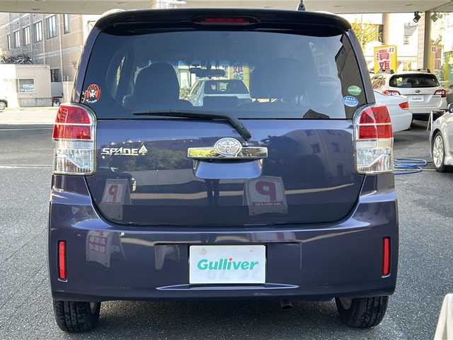 トヨタ スペイド G 埼玉県 2014(平26)年 4.4万km ダークバイオレットマイカメタリック 登録時43457km/社外メモリナビ（NR-MZ60）/バックカメラ/フルセグTV/CD/DVD/SD/Bluetooth/片側パワースライドドア/シートヒーター（D席）/革巻きハンドル/純正15インチアルミホイール/ETC/前後ドライブレコーダー/横滑り防止装置/電動格納ミラー/ウィンカーミラー/純正フロアマット/スマートキー/プッシュスタート/保証書/取扱説明書