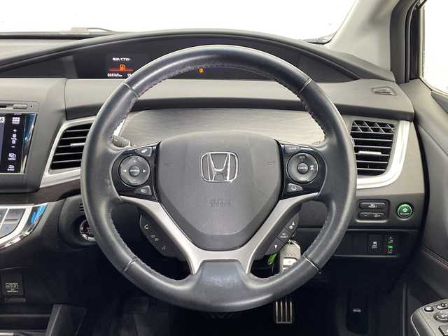 ホンダ ジェイド RS 栃木県 2016(平28)年 4.5万km クリスタルブラックパール 純正メモリナビ/（CD/DVD/TV/Bluetooth/USB/HDMI）/バックカメラ/サイドカメラ/ETC/ハーフレザーシート/禁煙車/オートライト/LEDヘッドライト/横滑り防止装置/スマートキー/プッシュスタート/アイドリングストップ/純正17インチアルミホイール/純正フロアマット