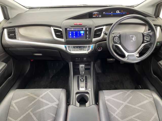 ホンダ ジェイド RS 栃木県 2016(平28)年 4.5万km クリスタルブラックパール 純正メモリナビ/（CD/DVD/TV/Bluetooth/USB/HDMI）/バックカメラ/サイドカメラ/ETC/ハーフレザーシート/禁煙車/オートライト/LEDヘッドライト/横滑り防止装置/スマートキー/プッシュスタート/アイドリングストップ/純正17インチアルミホイール/純正フロアマット