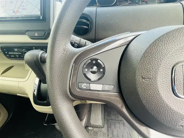 ホンダ Ｎ ＢＯＸ G L 岡山県 2018(平30)年 8.4万km クリスタルブラックパール (株)IDOMが運営する【じしゃロン岡山店】の自社ローン専用車両です。こちらは現金またはオートローンご利用時の価格です。 自社ローンご希望の方は別途その旨お申し付け下さい/・社外ナビゲーション/・バックカメラ/・ＥＴＣ/・片側電動スライドドア