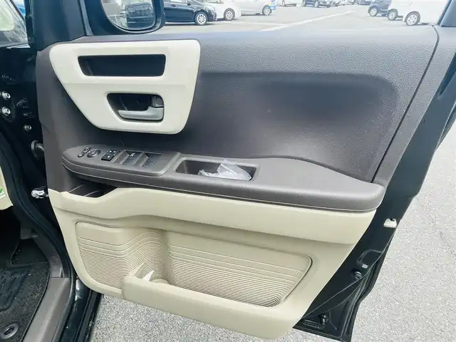 ホンダ Ｎ ＢＯＸ G L 岡山県 2018(平30)年 8.4万km クリスタルブラックパール (株)IDOMが運営する【じしゃロン岡山店】の自社ローン専用車両です。こちらは現金またはオートローンご利用時の価格です。 自社ローンご希望の方は別途その旨お申し付け下さい/・社外ナビゲーション/・バックカメラ/・ＥＴＣ/・片側電動スライドドア