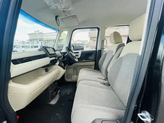 ホンダ Ｎ ＢＯＸ G L 岡山県 2018(平30)年 8.4万km クリスタルブラックパール (株)IDOMが運営する【じしゃロン岡山店】の自社ローン専用車両です。こちらは現金またはオートローンご利用時の価格です。 自社ローンご希望の方は別途その旨お申し付け下さい/・社外ナビゲーション/・バックカメラ/・ＥＴＣ/・片側電動スライドドア