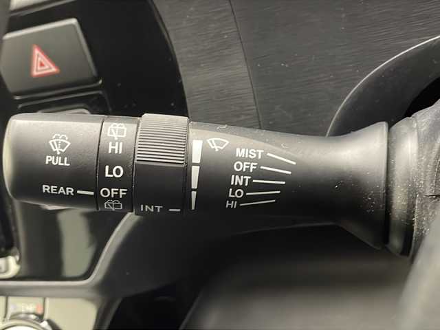 トヨタ アクア S 宮崎県 2015(平27)年 7.4万km シルバーM 禁煙車/純正ナビTV/（NSCP-W64/Bluetooth/CD/FMAM/ワンセグTV)/純正バックカメラ/純正ビルトインETC/純正フロアマット/シートヒーター/オートエアコン/電動格納ミラー/ウインカードアミラー/WSRSエアバック/ABS/リモコンキー/新車時保証書/取扱い説明書