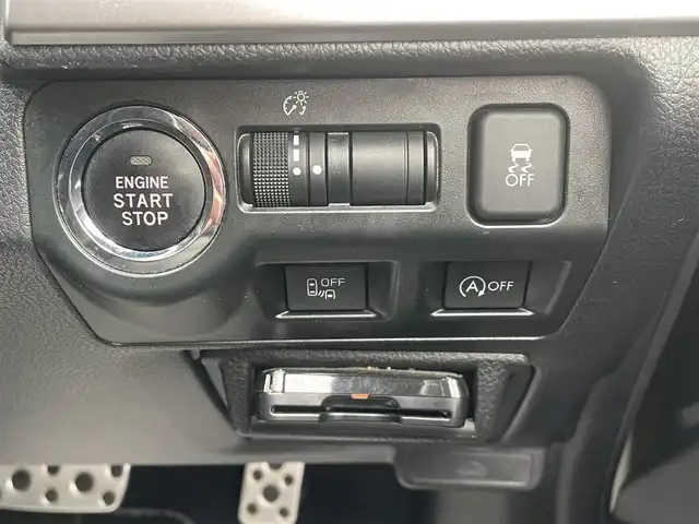 スバル インプレッサ ＸＶ 2．0i－L アイサイト 山形県 2016(平28)年 9.6万km デザートカーキ ４WD/アイサイト/純正SDナビ/　　【CD　DVD　BT　フルセグ　USB　AUX】/バックカメラ/アダプティブクルーズコントロール/HIDオートライト/純正17インチアルミホイール/レーンキープアシスト/ドライブレコーダー/ステアリングスイッチ/BSM/パドルシフト/純正フロアマット/アイドリングストップ/スマートキー/ETC