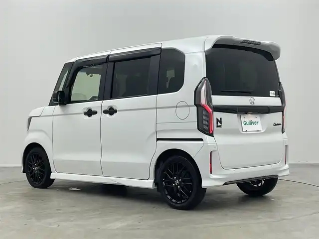 ホンダ Ｎ ＢＯＸ カスタム L ターボ スタイル+ブラック 埼玉県 2022(令4)年 5.7万km プラチナホワイトパール 純正８インチナビ　バックカメラ　ビルトインＥＴＣ　前後ドライブレコーダー　ホンダセンシング　アダプティブクルーズコントロール　シートヒーター純正アルミホイール　オートライト　ＬＥＤライト　地デジＴＶ