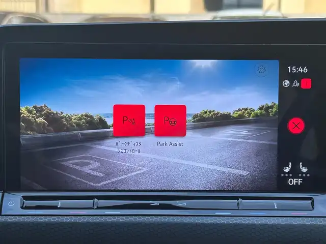 フォルクスワーゲン ＶＷ ゴルフ ＧＴＩ 大阪府 2022(令4)年 2.5万km ドルフィングレーメタリック 【メーカーOP】/テクノロジーパッケージ/・ヘッドアップディスプレイ/・駐車支援システム/・LEDテールランプ（ダイナミックターンインジケーター付き）/・LEDマトリックスヘッドライト/・ダイナミックコーナリングライト/ダイナミックライトアシスト/Discover Proパッケージ/・Volkswagen純正インフォテイメントシステム/・SSDナビゲーションシステム/・リヤビューカメラ/・フルセグTV/・AM/FM/BT/・スマートフォン連携（AppleCarPlay/AndroidAuto）/DCCパッケージ/・アダプティブシャシーコントロール/・19AW（５ダブルスポーク）/【主要装備】/Volkswagen オールイン・セーフティ/・アダプティブクルーズコントロール/・緊急時停車支援/・レーンキープアシスト/・プリクラッシュブレーキ/・フロント/サイド/カーテンエアバッグ/デジタルメータークラスター/エレクトロニックパーキングブレーキ/オートホールド/ETC2.0/前後ドライブレコーダー（SN-TW72）/パワーシート（運転席/助手席）/・シートヒーター/置き型充電器/USB Type-C（前2つ/後2つ）/保証書/取扱説明書/記録簿（R6/R5）/スペアキー1本