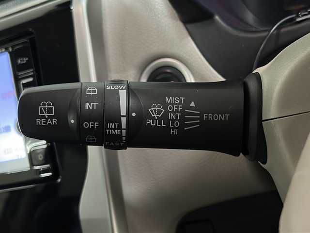 日産 デイズ X 熊本県 2017(平29)年 5.9万km ホワイトパール 純正ナビ(Bluetooth/CD・DVD/フルセグTV)/ETC/バック/サイド/全周囲カメラ/ドライブレコーダー/横滑り防止装置/衝突被害軽減システム/純正フロアマット/スマートキー/ベンチシート/ハロゲンヘッドライト