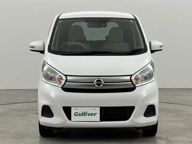 日産 デイズ X 山口県 2017(平29)年 5.9万km ホワイトパール 純正ナビ／フルセグＴＶ　/アラウンドビューモニター　/ＥＴＣ　/純正ドライブレコーダー　/プッシュスタート　/衝突被害軽減ブレーキ　/横滑り防止装置　/アイドリングストップ　/プッシュスタート　/電動格納式ドアミラー