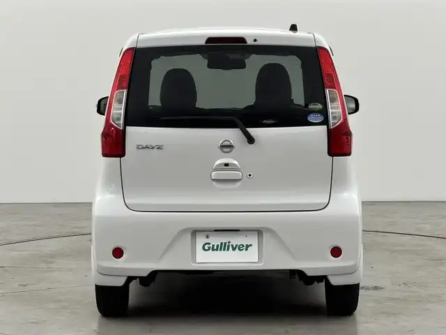 日産 デイズ X 山口県 2017(平29)年 5.9万km ホワイトパール 純正ナビ／フルセグＴＶ　/アラウンドビューモニター　/ＥＴＣ　/純正ドライブレコーダー　/プッシュスタート　/衝突被害軽減ブレーキ　/横滑り防止装置　/アイドリングストップ　/プッシュスタート　/電動格納式ドアミラー