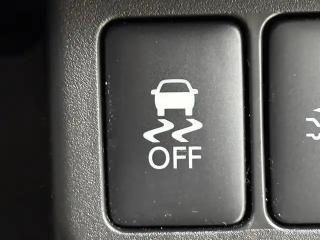 日産 デイズ X 山口県 2017(平29)年 5.9万km ホワイトパール 純正ナビ／フルセグＴＶ　/アラウンドビューモニター　/ＥＴＣ　/純正ドライブレコーダー　/プッシュスタート　/衝突被害軽減ブレーキ　/横滑り防止装置　/アイドリングストップ　/プッシュスタート　/電動格納式ドアミラー