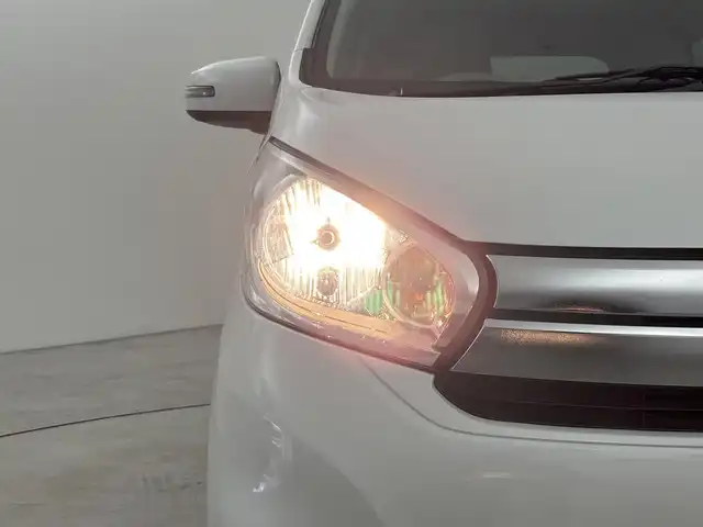 日産 デイズ X 山口県 2017(平29)年 5.9万km ホワイトパール 純正ナビ／フルセグＴＶ　/アラウンドビューモニター　/ＥＴＣ　/純正ドライブレコーダー　/プッシュスタート　/衝突被害軽減ブレーキ　/横滑り防止装置　/アイドリングストップ　/プッシュスタート　/電動格納式ドアミラー