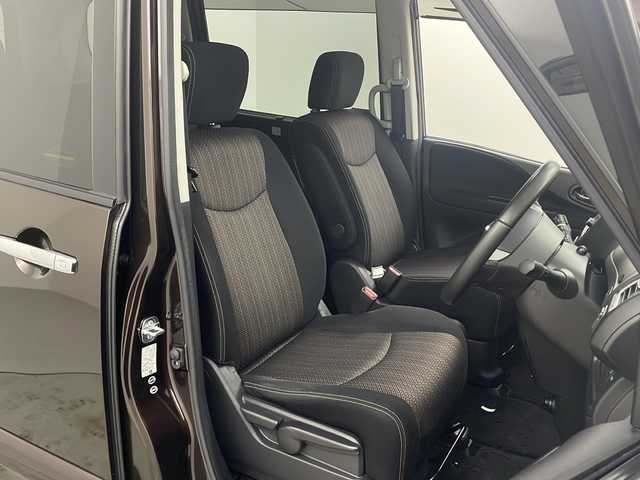 日産 セレナ HWS S HV Vセレ +SeftyⅡ 熊本県 2016(平28)年 6.6万km インペリアルアンバーP IMPULエアロ/IMPULマフラー/IMPUL18インチアルミホイール/純正ナビ/・フルセグTV/CD/DVD/SD/BT/・アラウンドビューモニター/フリップダウンモニター/エマージェンシーブレーキ/車線逸脱警報/コーナーセンサー/クルーズコントロール/前方ドライブレコーダー/ビルトインETC/ステアリングリモコン/LEDヘッドライト/オートライト/フォグランプ