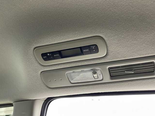 日産 セレナ HWS S HV Vセレ +SeftyⅡ 熊本県 2016(平28)年 6.6万km インペリアルアンバーP IMPULエアロ/IMPULマフラー/IMPUL18インチアルミホイール/純正ナビ/・フルセグTV/CD/DVD/SD/BT/・アラウンドビューモニター/フリップダウンモニター/エマージェンシーブレーキ/車線逸脱警報/コーナーセンサー/クルーズコントロール/前方ドライブレコーダー/ビルトインETC/ステアリングリモコン/LEDヘッドライト/オートライト/フォグランプ