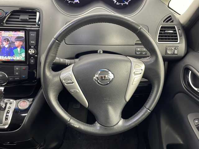 日産 セレナ HWS S HV Vセレ +SeftyⅡ 熊本県 2016(平28)年 6.6万km インペリアルアンバーP IMPULエアロ/IMPULマフラー/IMPUL18インチアルミホイール/純正ナビ/・フルセグTV/CD/DVD/SD/BT/・アラウンドビューモニター/フリップダウンモニター/エマージェンシーブレーキ/車線逸脱警報/コーナーセンサー/クルーズコントロール/前方ドライブレコーダー/ビルトインETC/ステアリングリモコン/LEDヘッドライト/オートライト/フォグランプ