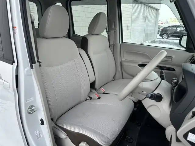 日産 デイズ ルークス X 道北・旭川 2018(平30)年 9万km ホワイトパール (株)IDOMが運営する【じしゃロン旭川店】の自社ローン対象車両になります。こちらは現金ご利用時の価格です。自社ローンご希望の方は別途その旨お申付け下さい。/ /・レーダーブレーキ/・片側パワースライドドア/・運転席シートヒーター/・アイドリングストップ/・フロントデアイサー/・リアデフォッガー/・電動格納ミラー/・現車装着スタッドレス 社外AW155/65R14