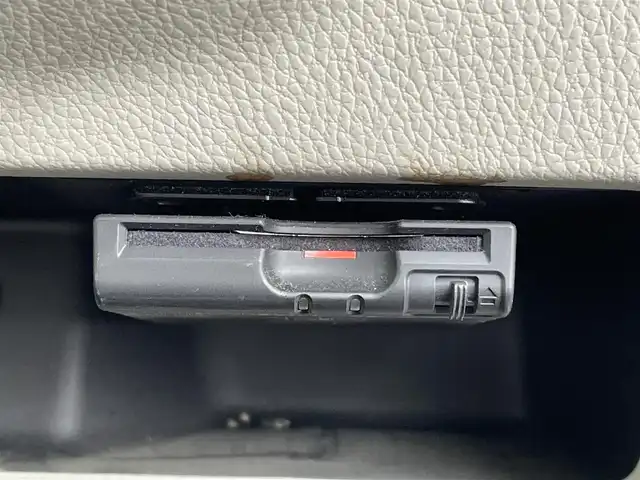 日産 デイズ ルークス X 山梨県 2018(平30)年 7.5万km ホワイトパール 純正メモリナビ/純正CD/DVD/Bluetooth接続/フルセグTV/アラウンドビューモニター/ETC/純正ドライブレコーダー/サイドバイザー/ステアリングスイッチ/スペアキー/取扱説明書/保証書