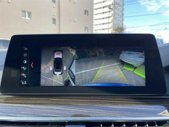 ＢＭＷ Ｍ５ 東京都 2018(平30)年 3.7万km マリナベイブルー 走行36687km/エクステンドメリノレザーシート/・アイボリーレザー/・シートヒーター/エアシート機能/コンフォートパッケージ/（ステアリングヒーター/マッサージ機能等）/Bowers&Wilkinsサウンドシステム/純正iDriveナビ/CD/チューナー/・AppleCarPlay ・Bluetooth/・スクリーンミラーリング/全方位カメラ/ワイヤレスQi充電/レーダー探知機（SUPERCAT/Z290Csd）/純正20インチアルミホイール/電動パワートランクリッド/アダプティブLEDヘッドランプ/ヘッドアップディスプレイ/レーダークルーズコントロール/ディスプレイキー1個/リモコンキー2個付/取説/整備手帳/記録簿(R1/2/3/4/5/6/7年)/車検R9年6月7日迄