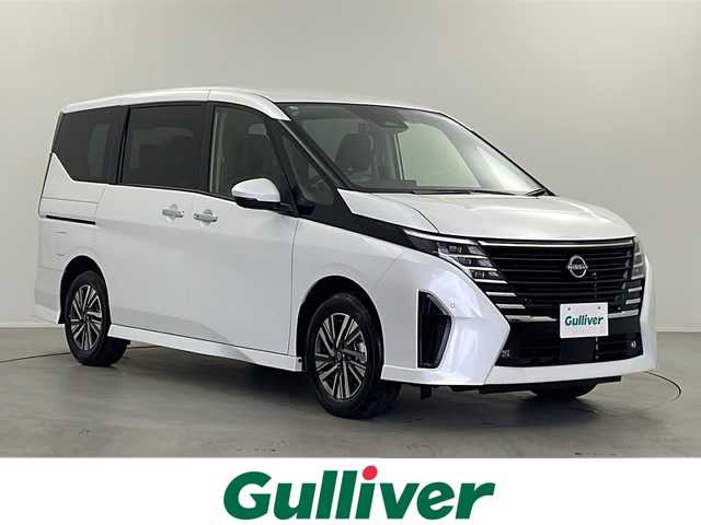 日産 セレナ e－パワー ハイウェイスター V 栃木県 2025(令7)年 0.1万km未満 プリズムホワイト 純正ナビ/（BT/USB/AM/FM/TV）/未使用車/アダプティブLEDヘッドライトシステム/全方位カメラ/インテリジェント アラウンドビューモニター/インテリジェント ルームミラー/アドバンスドドライブアシストディスプレイ/統合型インターフェースディスプレイ/ワイヤレス充電器+/ETC/車線逸脱警報/追従走行付きクルーズコントロール/車線逸脱警報/衝突軽減/先行車発進お知らせ/後側方衝突防止支援システム/パワースライドドア