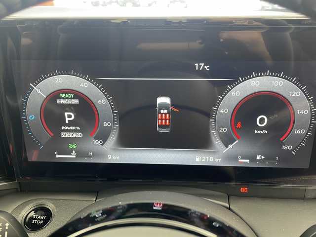 日産 セレナ e－パワー ハイウェイスター V 栃木県 2025(令7)年 0.1万km未満 プリズムホワイト 純正ナビ/（BT/USB/AM/FM/TV）/未使用車/アダプティブLEDヘッドライトシステム/全方位カメラ/インテリジェント アラウンドビューモニター/インテリジェント ルームミラー/アドバンスドドライブアシストディスプレイ/統合型インターフェースディスプレイ/ワイヤレス充電器+/ETC/車線逸脱警報/追従走行付きクルーズコントロール/車線逸脱警報/衝突軽減/先行車発進お知らせ/後側方衝突防止支援システム/パワースライドドア
