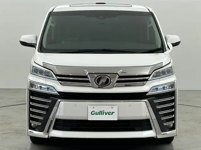 トヨタ ヴェルファイア Z Gエディション 福岡県 2019(平31)年 4.9万km ホワイトパールクリスタルシャイン ワンオーナー　/サンルーフ　/後席モニター　/社外ナビ　/バックカメラ　/ＥＴＣ　/ドラレコ　/ＡＣＣ　/コーナーセンサー　/衝突被害軽減　/レーンキープ　/ＰＫＳＢ　/シートベンチレーション／ヒーター　/両側電動スライドドア