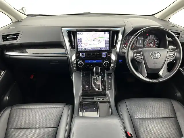 トヨタ ヴェルファイア Z Gエディション 福岡県 2019(平31)年 4.9万km ホワイトパールクリスタルシャイン ワンオーナー　/サンルーフ　/後席モニター　/社外ナビ　/バックカメラ　/ＥＴＣ　/ドラレコ　/ＡＣＣ　/コーナーセンサー　/衝突被害軽減　/レーンキープ　/ＰＫＳＢ　/シートベンチレーション／ヒーター　/両側電動スライドドア