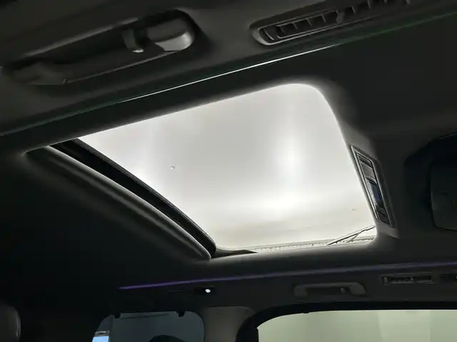 トヨタ ヴェルファイア Z Gエディション 福岡県 2019(平31)年 4.9万km ホワイトパールクリスタルシャイン ワンオーナー　/サンルーフ　/後席モニター　/社外ナビ　/バックカメラ　/ＥＴＣ　/ドラレコ　/ＡＣＣ　/コーナーセンサー　/衝突被害軽減　/レーンキープ　/ＰＫＳＢ　/シートベンチレーション／ヒーター　/両側電動スライドドア