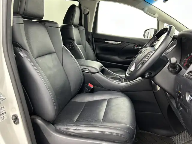 トヨタ ヴェルファイア Z Gエディション 福岡県 2019(平31)年 4.9万km ホワイトパールクリスタルシャイン ワンオーナー　/サンルーフ　/後席モニター　/社外ナビ　/バックカメラ　/ＥＴＣ　/ドラレコ　/ＡＣＣ　/コーナーセンサー　/衝突被害軽減　/レーンキープ　/ＰＫＳＢ　/シートベンチレーション／ヒーター　/両側電動スライドドア