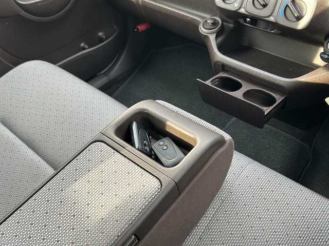 トヨタ パッソ X Lパッケージ 鹿児島県 2014(平26)年 9.8万km ホワイト 純正ナビ /TV /Bluetooth接続 /バックカメラ /ETC /スマートキー　/アイドリングストップ　/フロアマット　/ドアバイザー　/保証書　/取扱説明書　/ヘッドライトレベライザー　/電動格納ミラー　/スペアキー