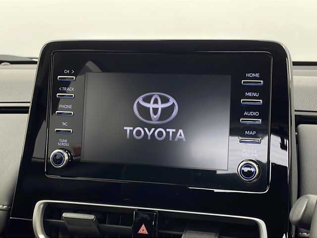 トヨタ アクア G 新潟県 2022(令4)年 0.4万km アーバンカーキ プリクラッシュセーフティ/レーダークルーズコントロール/レーンキープアシスト/ブラインドスポットモニター/パノラミックビューモニター/前後ドライブレコーダー/純正ディスプレイオーディオ/オートライト/オートハイビーム/LEDヘッドライト/プッシュスタート/前後コーナーセンサー/純正フロアマット